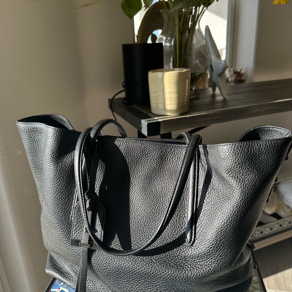 Botkier Black Pebbled Leather Tote EUC